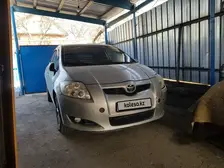 Toyota Auris, 2008