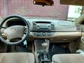 Toyota Camry 2005 года за 4 000 000 тг. в Астана – фото 3