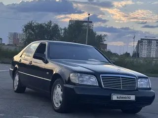 Mercedes-Benz S 300