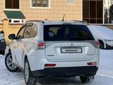 Mitsubishi Outlander 2013 года за 7 150 000 тг. в Петропавловск – фото 3