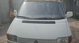 Volkswagen Transporter 1993 годаүшін3 500 000 тг. в Алматы