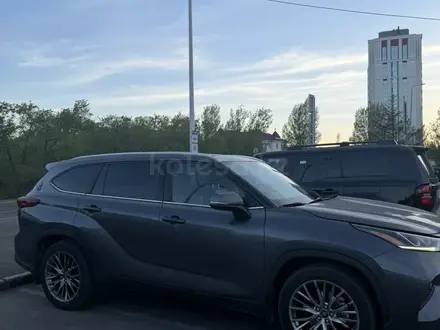 Toyota Highlander 2020 года за 20 000 000 тг. в Астана – фото 4
