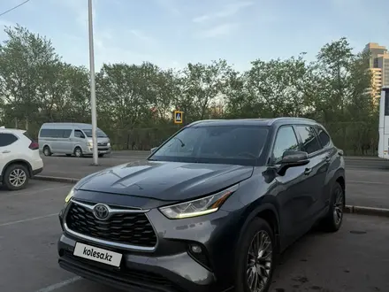 Toyota Highlander 2020 года за 20 000 000 тг. в Астана – фото 3