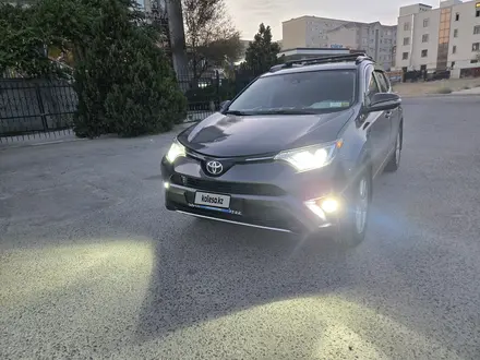 Toyota RAV4 2018 года за 8 800 000 тг. в Актау – фото 21