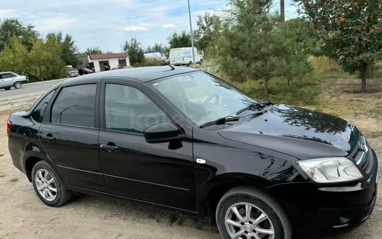 ВАЗ (Lada) Granta 2190 2018 годаүшін3 700 000 тг. в Семей