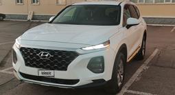 Hyundai Santa Fe 2019 года за 10 450 000 тг. в Астана – фото 2