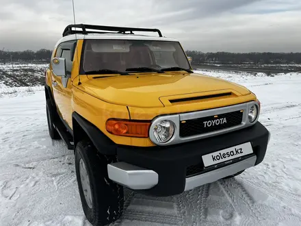 Toyota FJ Cruiser 2006 года за 13 300 000 тг. в Алматы – фото 3