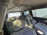 Kia Carnival 2006 года за 2 200 000 тг. в Тараз – фото 5