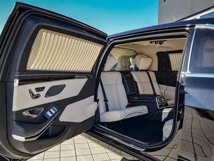 Mercedes-Maybach S 650 2024 года за 695 000 000 тг. в Алматы – фото 11