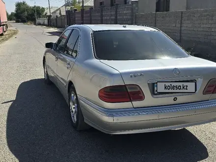 Mercedes-Benz E 320 2001 года за 4 000 000 тг. в Шымкент – фото 9