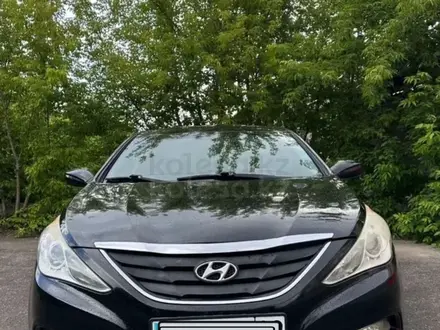 Hyundai Sonata 2010 года за 5 000 000 тг. в Астана – фото 2