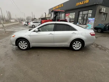 Toyota Camry 2006 года за 5 950 000 тг. в Ленгер – фото 2