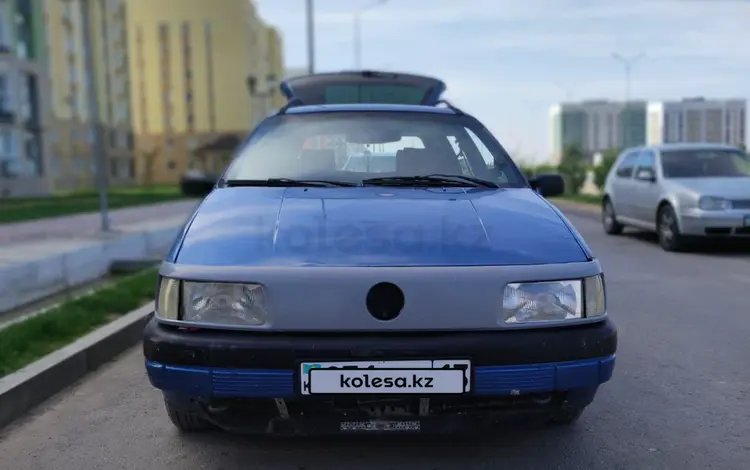 Volkswagen Passat 1993 годаfor1 100 000 тг. в Туркестан