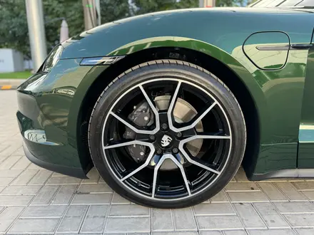 Porsche Taycan 2024 года за 57 000 000 тг. в Алматы – фото 12