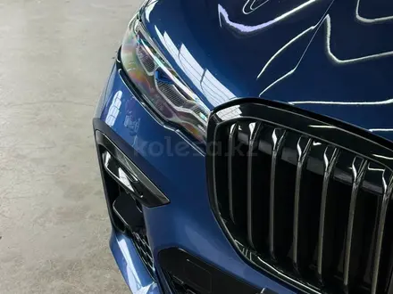 BMW X7 XDrive 40i 2021 года за 40 200 000 тг. в Астана – фото 2