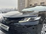 Toyota Camry 2021 года за 12 990 000 тг. в Астана