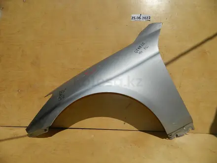 КРЫЛО ПЕРЕДНЕЕ ЛЕВОЕ за 70 000 тг. в Алматы