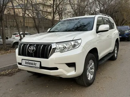 Toyota Land Cruiser Prado 2019 года за 21 500 000 тг. в Алматы – фото 3