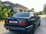 Volkswagen Vento 1993 года за 1 350 000 тг. в Шымкент – фото 4