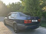 Volkswagen Vento 1993 года за 1 350 000 тг. в Шымкент – фото 5