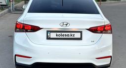 Hyundai Accent 2017 года за 6 999 900 тг. в Усть-Каменогорск – фото 4