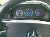 Mercedes-Benz E 230 1990 годаүшін900 000 тг. в Караганда – фото 4