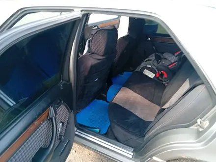 Mercedes-Benz E 230 1990 года за 900 000 тг. в Караганда – фото 5