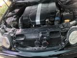 Mercedes-Benz C 240 2002 года за 2 850 000 тг. в Шымкент – фото 2
