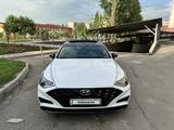 Hyundai Sonata 2022 года за 12 200 000 тг. в Алматы