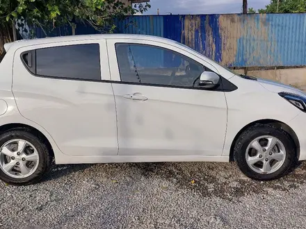 Chevrolet Spark 2022 года за 6 500 000 тг. в Кентау – фото 2