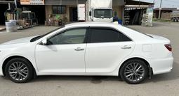 Toyota Camry 2014 года за 11 200 000 тг. в Алматы – фото 4