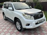 Toyota Land Cruiser Prado 2012 года за 13 800 000 тг. в Алматы – фото 3