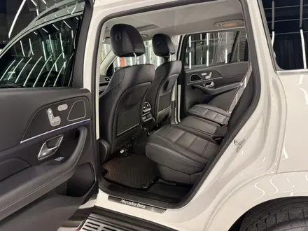 Mercedes-Benz GLS 450 2020 года за 45 000 000 тг. в Астана – фото 12