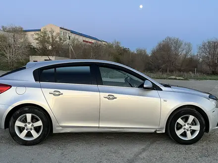 Chevrolet Cruze 2012 года за 4 200 000 тг. в Семей – фото 2