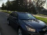 Chevrolet Cruze 2013 года за 4 700 000 тг. в Туркестан – фото 2