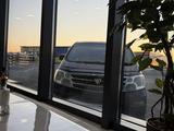 Toyota Alphard 2005 годаүшін9 000 000 тг. в Актобе