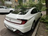 Hyundai Sonata 2020 года за 12 000 000 тг. в Алматы – фото 4