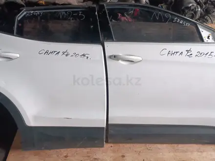 Двери, дверные замки Hyundai Santa Fe 2015 год за 200 000 тг. в Алматы
