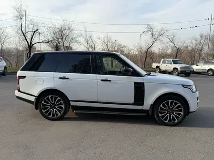 Land Rover Range Rover 2014 года за 26 235 852 тг. в Алматы – фото 4