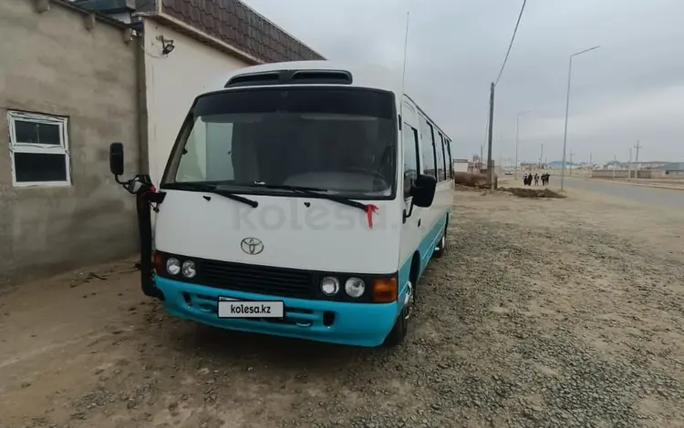 Toyota  Coaster 2005 года за 8 000 000 тг. в Атырау