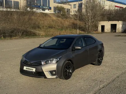 Toyota Corolla 2015 года за 7 700 000 тг. в Семей