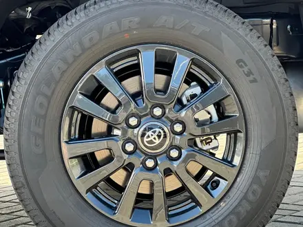 Toyota Land Cruiser Prado Comfort+ 2025 года за 32 990 000 тг. в Кокшетау – фото 18