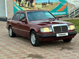 Mercedes-Benz E 230