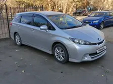 Toyota Wish, 2011