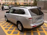 Mitsubishi Outlander 2013 годаүшін6 290 000 тг. в Астана – фото 4