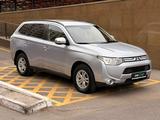 Mitsubishi Outlander 2013 годаүшін6 290 000 тг. в Астана – фото 3
