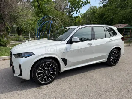 BMW X5 2025 года за 60 700 000 тг. в Тараз – фото 3