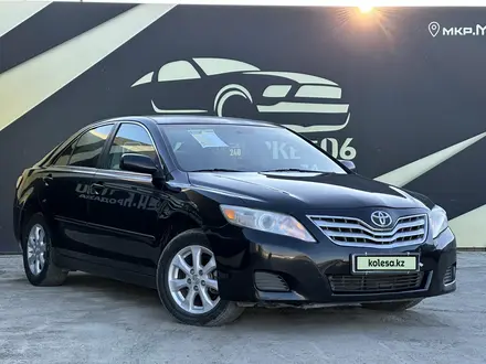 Toyota Camry 2011 года за 6 550 000 тг. в Атырау – фото 2