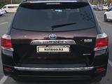 Toyota Highlander 2011 годаүшін12 000 000 тг. в Алматы – фото 2