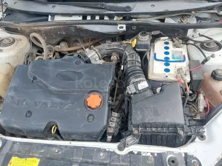 ВАЗ (Lada) Granta 2190 2013 года за 1 600 000 тг. в Актобе – фото 10